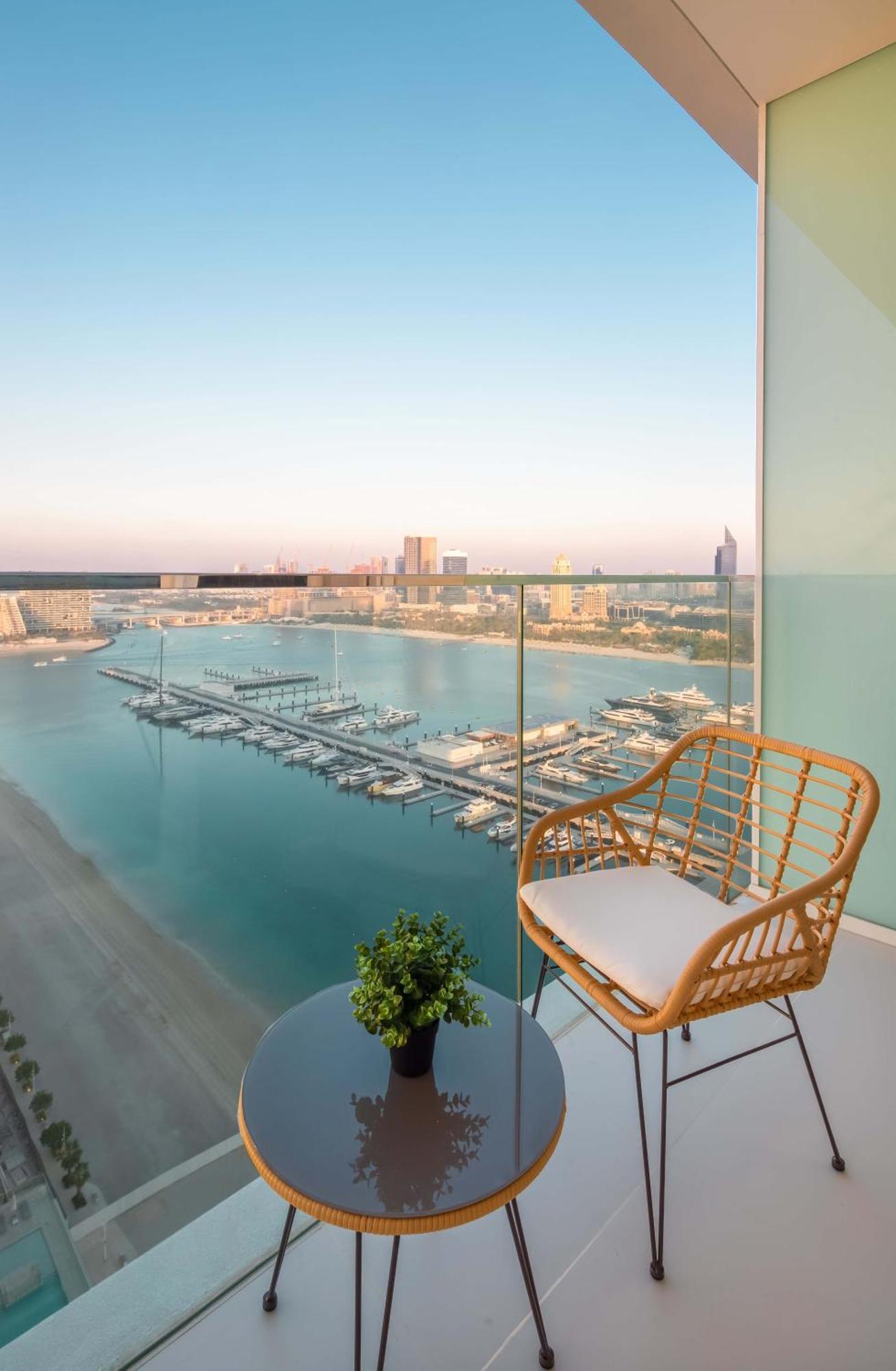 Silkhaus Palm View 1Bdr With Private Beach In Emaar Beachfront Dubaj Exteriér fotografie
